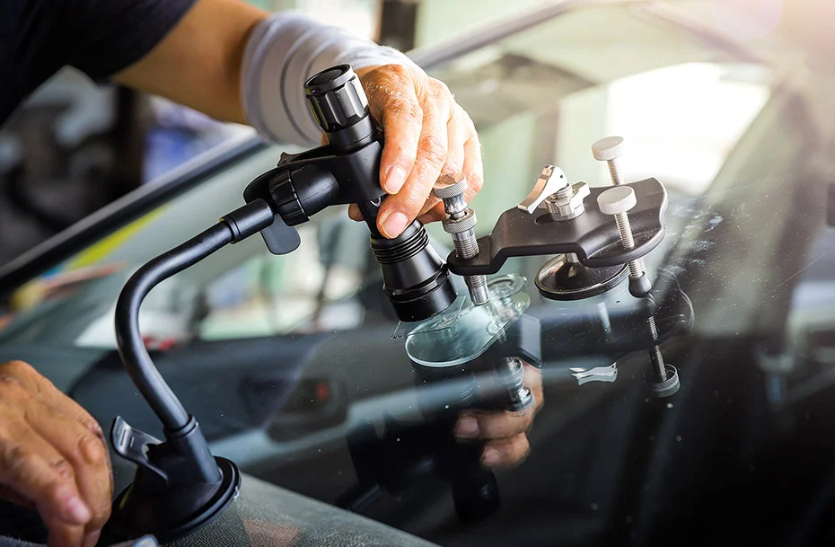 Affordable Auto Glass Repair in Mississauga: How to Get Quality Service Without Breaking the Bank